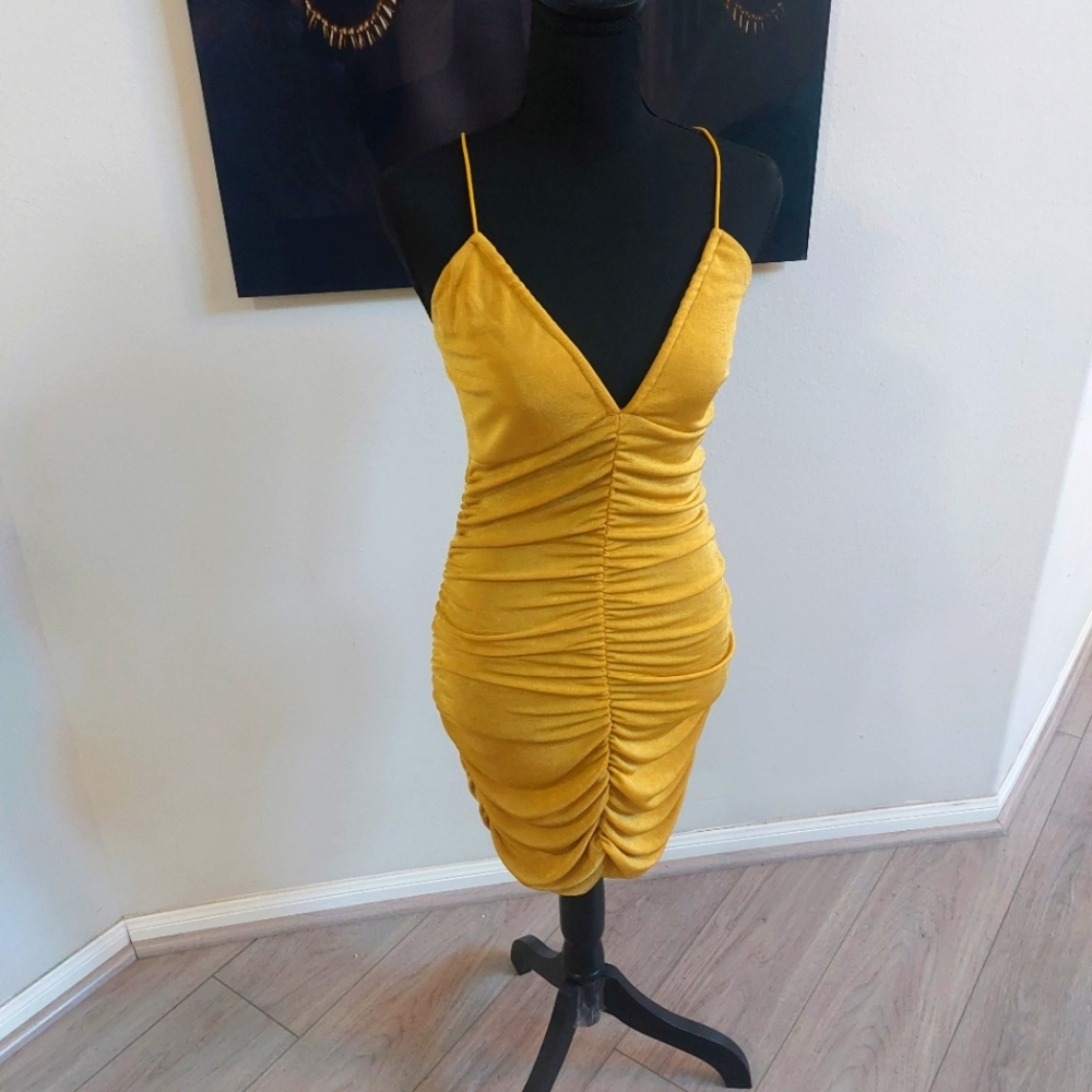 BETTER BE MINI DRESS SIZE LARGE NWNT.